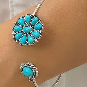 🔥10 for $100🔥 Boho turquoise bracelet boho flower